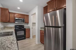 6916 Cr 1215, Flint, TX 75762 - Photo 3