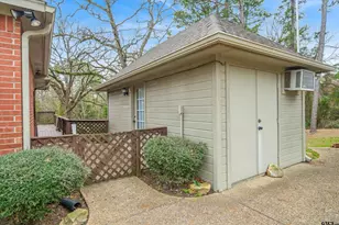 1304 Greenbriar Trail, Holly Lake Ranch, TX 75765 - Photo 35