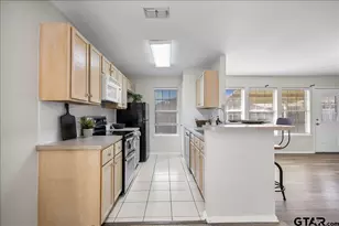 1112 Woodlands Park Dr, Lindale, TX 75771 - Photo 7