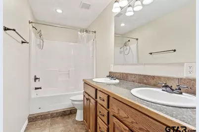 21375 Carole Street, Chandler, TX 75758 - Photo 17