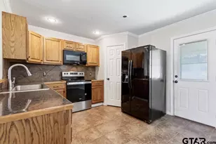 21375 Carole St, Chandler, TX 75758 - Photo 9