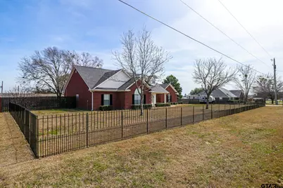 10624 Russell Dr, Chandler, TX 75758 - Photo 5