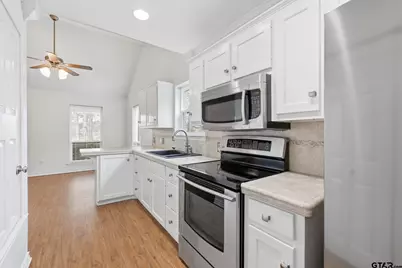 3075 E Lake Dr, Gladewater, TX 75647 - Photo 5