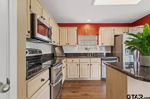 1721 Sapphire Cay, Whitehouse, TX 75791 - Photo 9