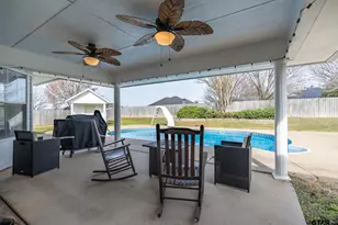 825 Braewood Cir, Lindale, TX 75771 - Photo 39