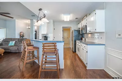 825 Braewood Cir, Lindale, TX 75771 - Photo 13