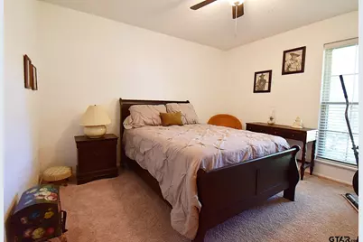 1218 Kingsbury Rd, Tyler, TX 75701 - Photo 13