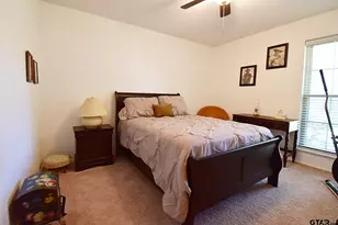 1218 Kingsbury Rd, Tyler, TX 75701 - Photo 13