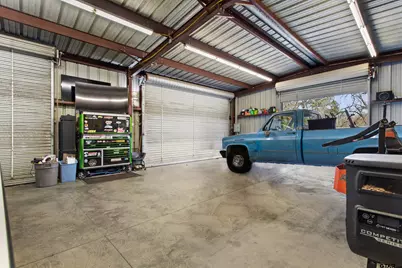 208 Dancer Dr, Longview, TX 75604 - Photo 3