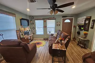 513 1st St, Hawkins, TX 75765 - Photo 5