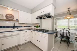 1018 Pollard Dr, Tyler, TX 75701 - Photo 13