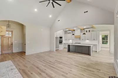 16618 Meadow Crest Dr, Lindale, TX 75771 - Photo 9