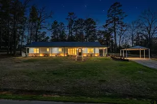 18208 N Lakeview, Troup, TX 75789 - Photo 1