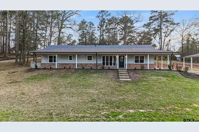 18208 N Lakeview, Troup, TX 75789 - Photo 1