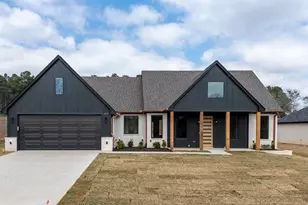 2067 County Rd 2138, Troup, TX 75789 - Photo 1