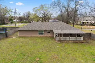 211 Turner St, Mt Vernon, TX 75457 - Photo 3