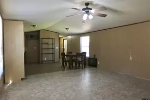 19615 Eastern Hills, Flint, TX 75762 - Photo 9