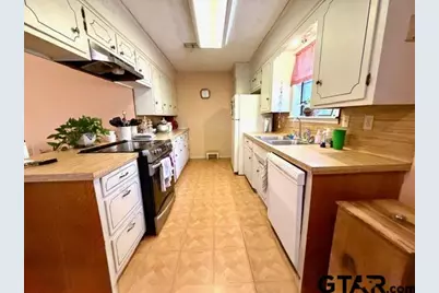 23319 Peninsula Point, Frankston, TX 75763 - Photo 5