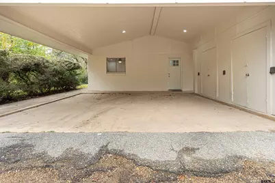 1709 Edgewood, Tyler, TX 75701 - Photo 37