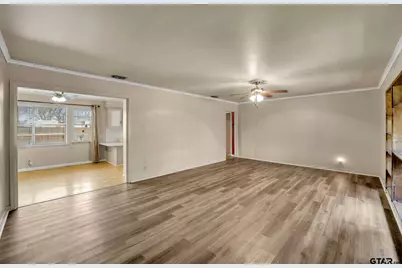 3204 Tulsa, Tyler, TX 75702 - Photo 5