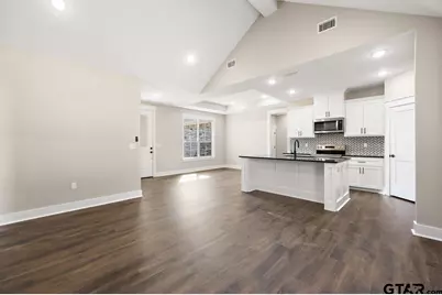 202 Jordan Street, Rusk, TX 75785 - Photo 7