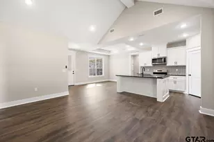 202 Jordan St, Rusk, TX 75785 - Photo 7