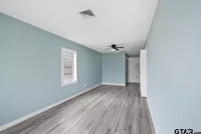 908 S Crosby, Tyler, TX 75701 - Photo 11