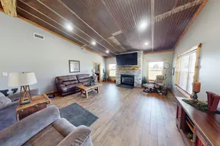 313 Co Rd 4617, Troup, TX 75789 - Photo 3