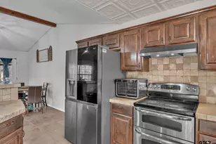 4985 Co Rd 409D, Henderson, TX 75654 - Photo 11