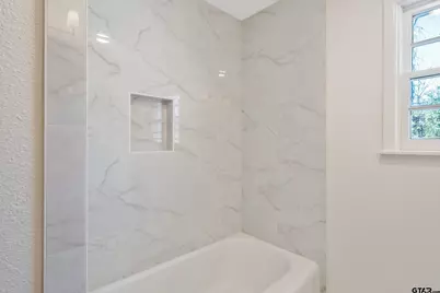 4211 Birdwell, Tyler, TX 75703 - Photo 21