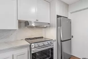 4211 Birdwell, Tyler, TX 75703 - Photo 11