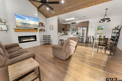 309 N Bois D Arc St, Van, TX 75790 - Photo 3