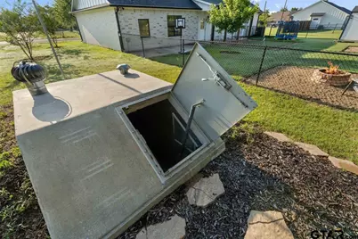 309 N Bois D Arc St, Van, TX 75790 - Photo 27