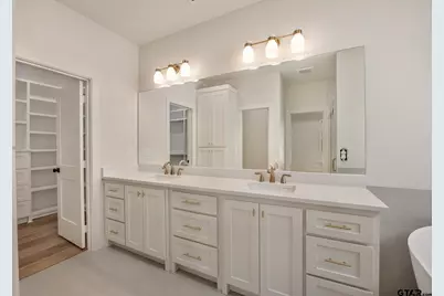 15083 Sweet Springs Dr, Tyler, TX 75703 - Photo 33