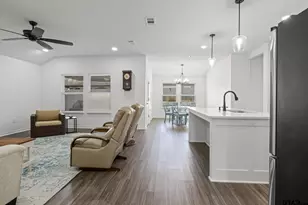 103 St James, Mt Pleasant, TX 75455 - Photo 7