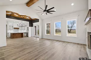 19395 Ridge Point Cir, Lindale, TX 75771 - Photo 9