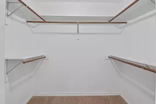 5401 Hollytree Dr, Tyler, TX 75703 - Photo 15