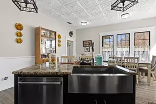 217 N Montgomery St, Gilmer, TX 75644 - Photo 29