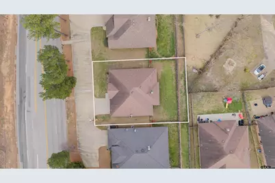 2114 W Hawkins Pkwy, Longview, TX 75605 - Photo 23