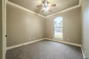 2114 W Hawkins Pkwy, Longview, TX 75605 - Photo 15