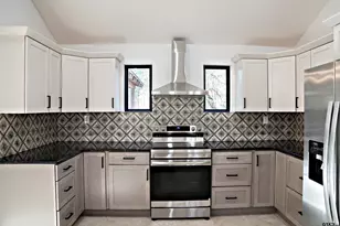 3388 Bandera, Athens, TX 75752 - Photo 7