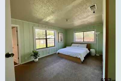 2846 Gillespie Street, Greenville, TX 75401 - Photo 5