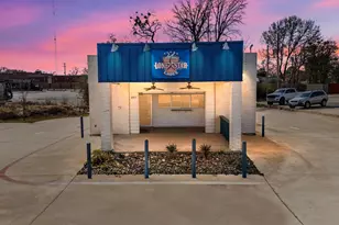 207 N Henderson Blvd, Kilgore, TX 75662 - Photo 1