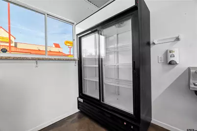 207 N Henderson Blvd, Kilgore, TX 75662 - Photo 7