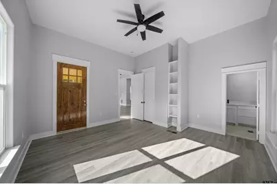 917 N Jackson St, Palestine, TX 75801 - Photo 13