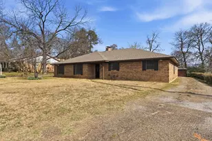 231 Quitman, Pittsburg, TX 75686 - Photo 5