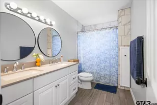 213 Southview Dr, Henderson, TX 75654 - Photo 15