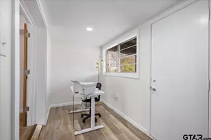 213 Southview Dr, Henderson, TX 75654 - Photo 11