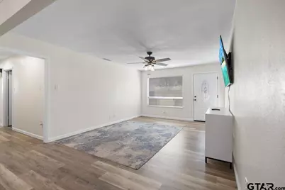 213 Southview Drive, Henderson, TX 75654 - Photo 5