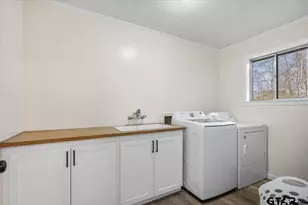 213 Southview Dr, Henderson, TX 75654 - Photo 9